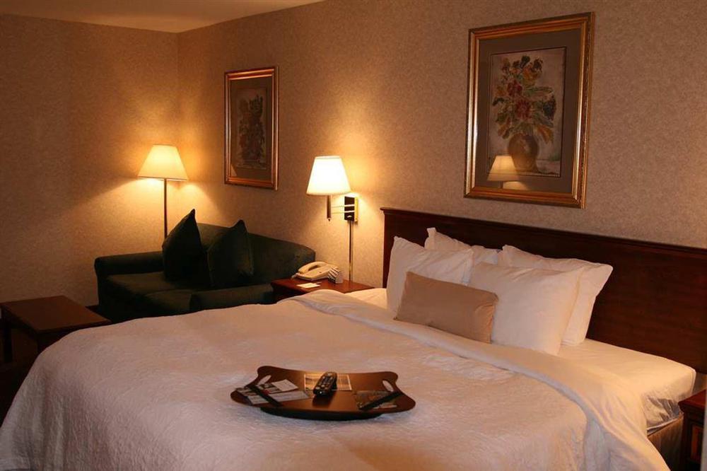 Hampton Inn Флемінгтон Номер фото